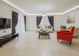 Villa Aerona