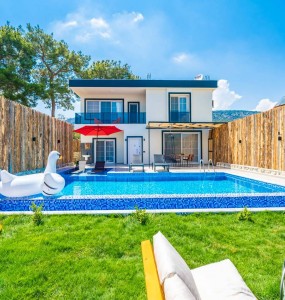 Villa MYSTA